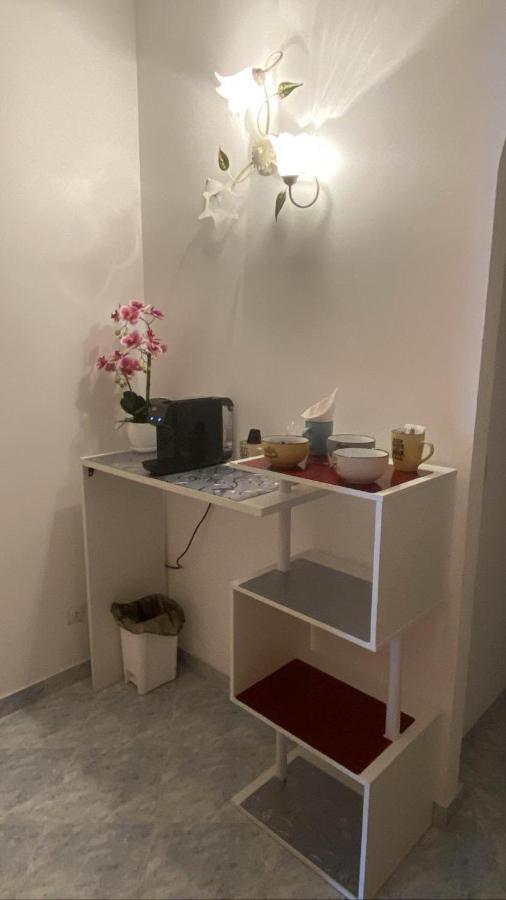 Affittacamere L'Orchidea Βεντιμίλια Εξωτερικό φωτογραφία